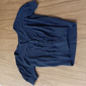 Black short sleeve sweater